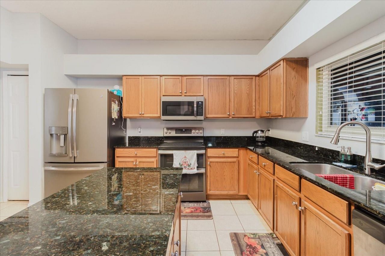 2717 Avon River Drive, Valrico, FL 33596 Photo