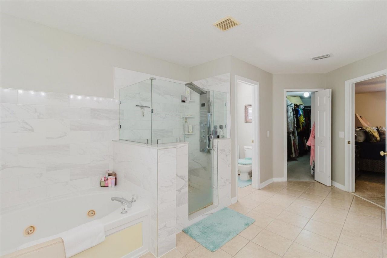 2717 Avon River Drive, Valrico, FL 33596 Photo