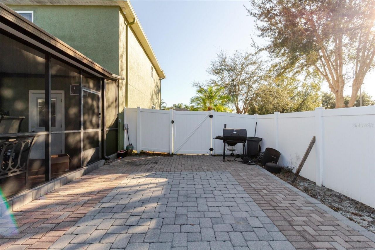 2717 Avon River Drive, Valrico, FL 33596 Photo