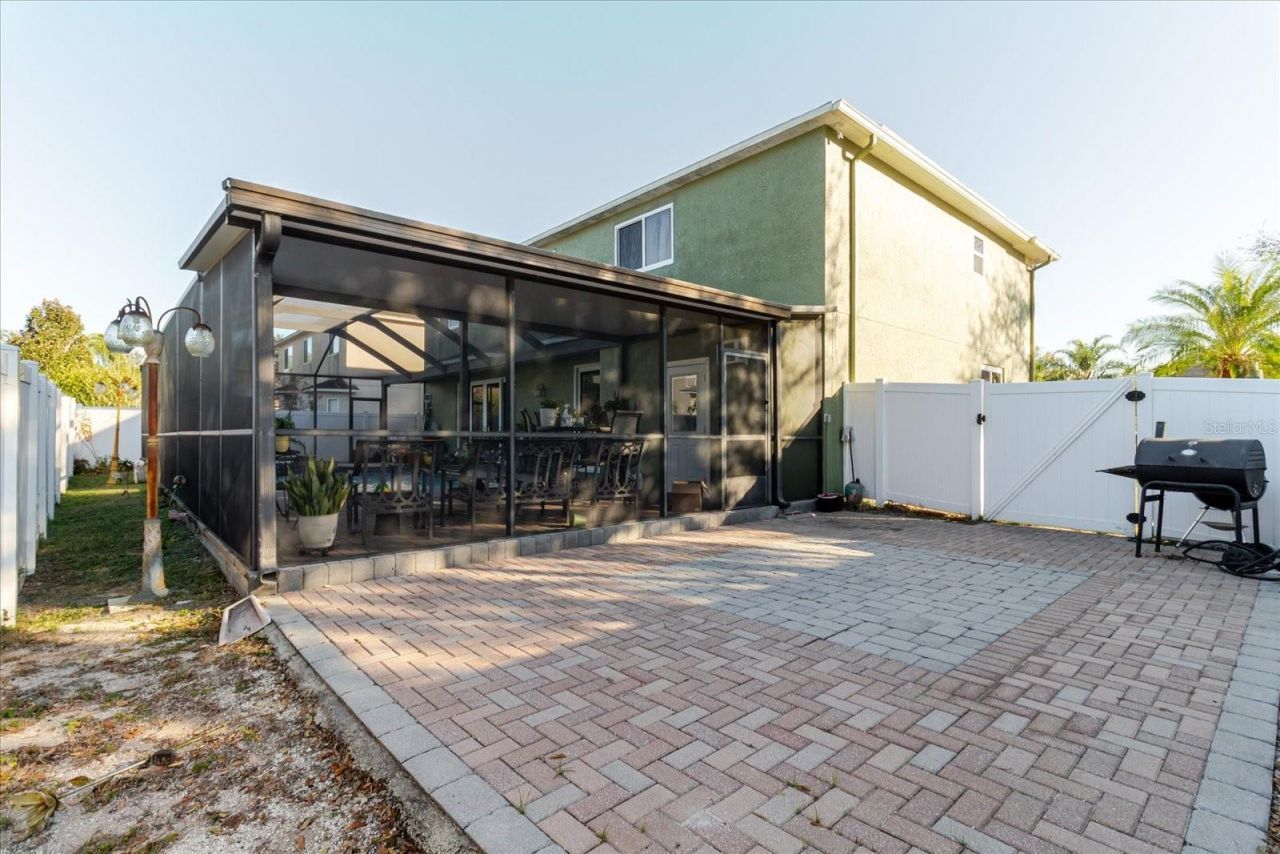 2717 Avon River Drive, Valrico, FL 33596 Photo