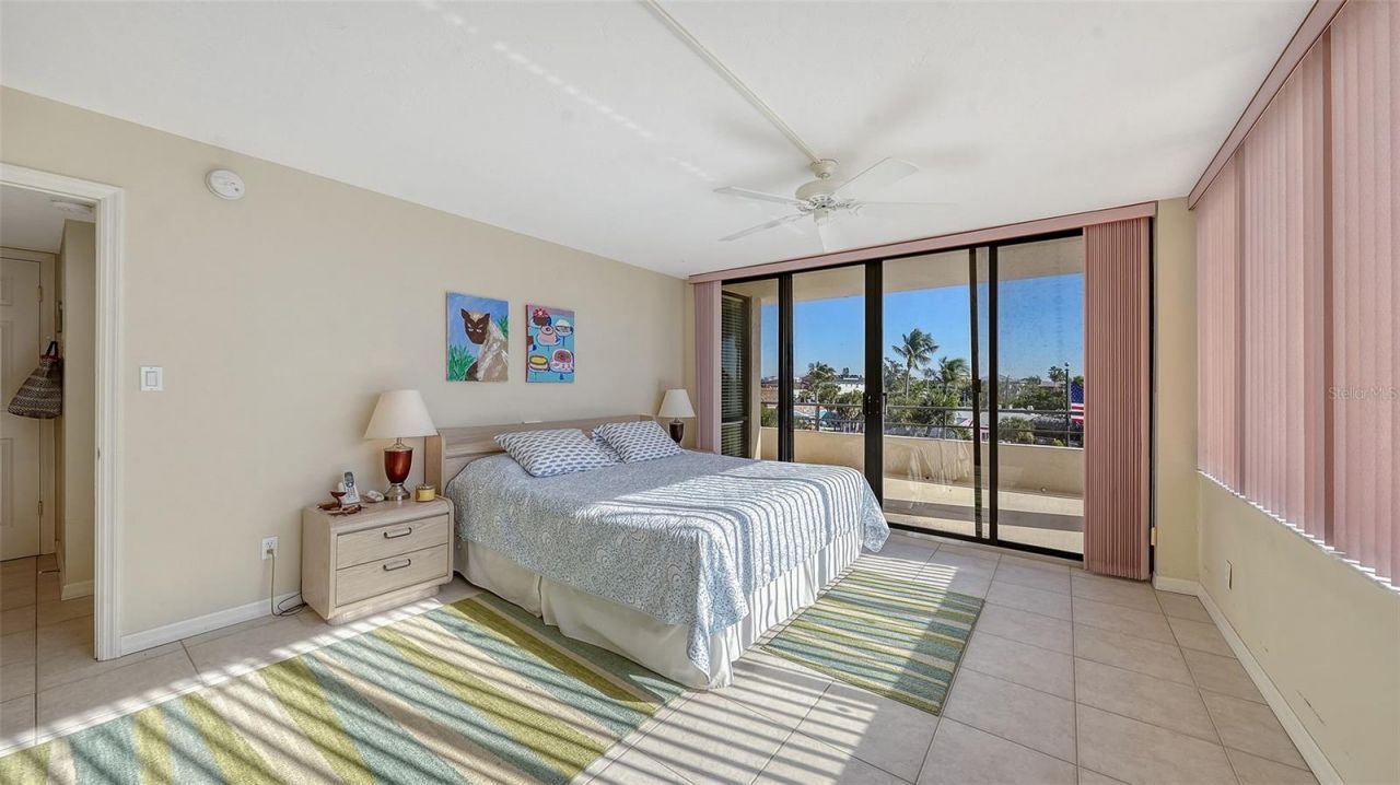 5300 Ocean Boulevard, Unit 301, Sarasota, FL 34242 Photo