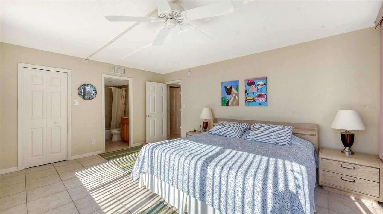 5300 Ocean Boulevard, Unit 301, Sarasota, FL 34242 Photo