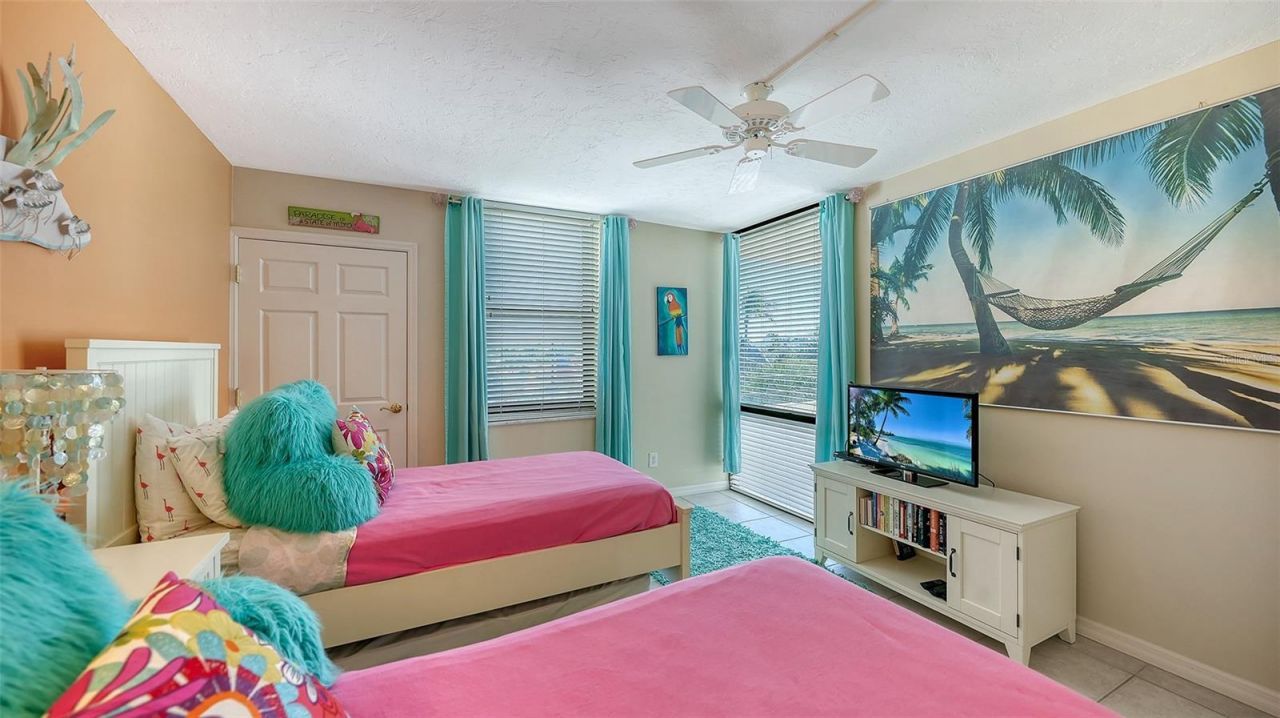 5300 Ocean Boulevard, Unit 301, Sarasota, FL 34242 Photo