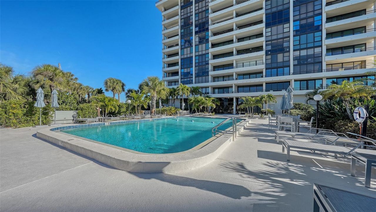 5300 Ocean Boulevard, Unit 301, Sarasota, FL 34242 Photo