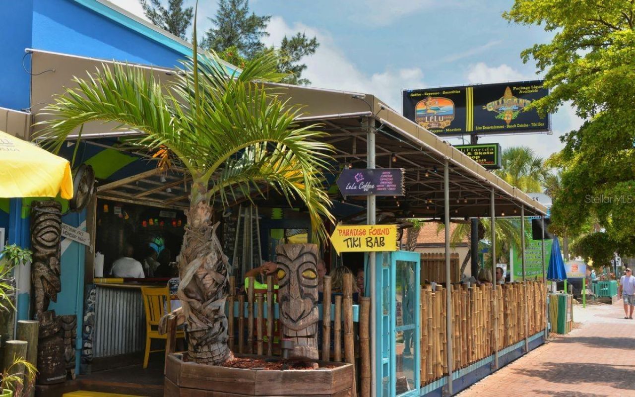 5300 Ocean Boulevard, Unit 301, Sarasota, FL 34242 Photo