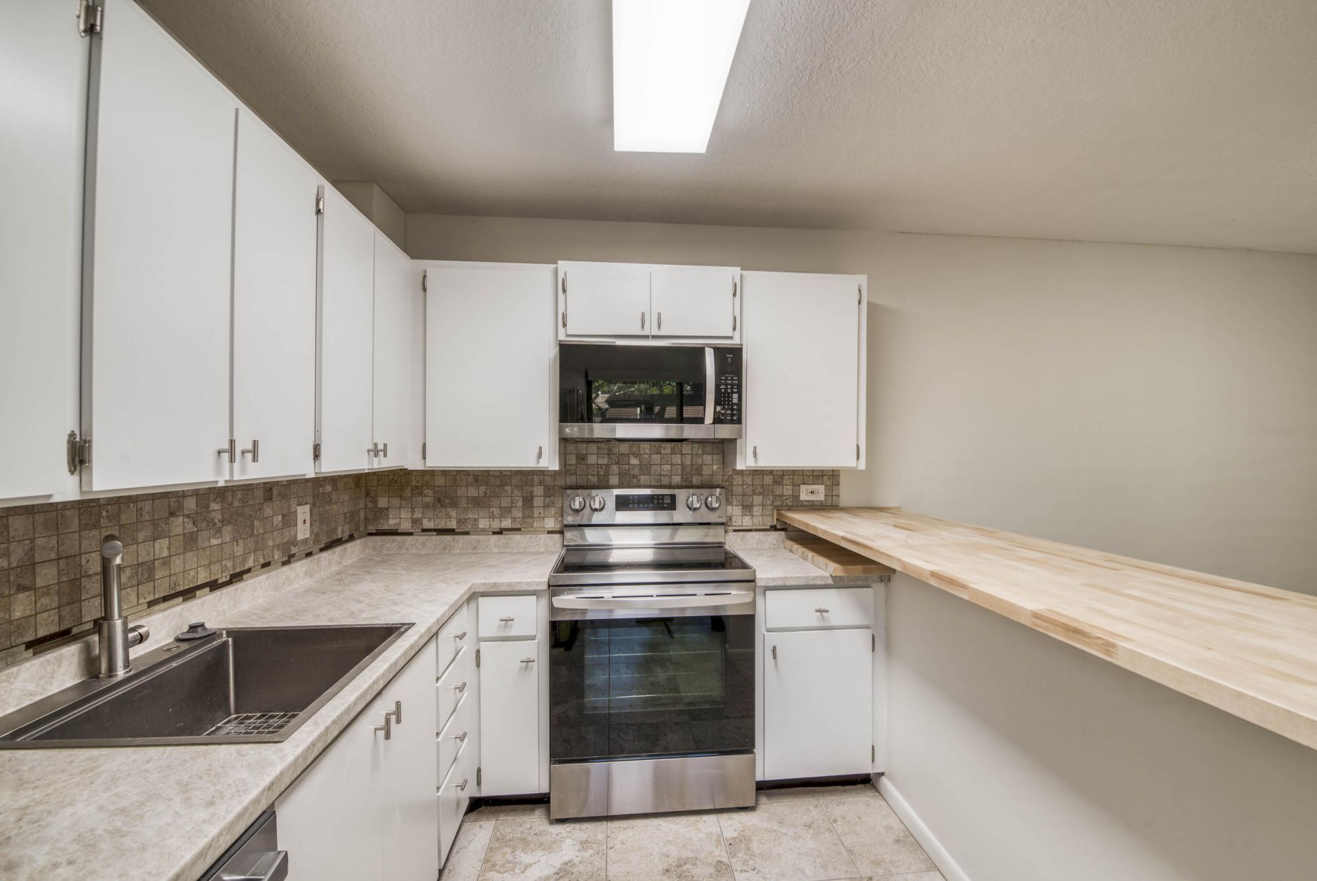 1607 16th Lane, Palm Beach Gardens, FL 33418 Photo