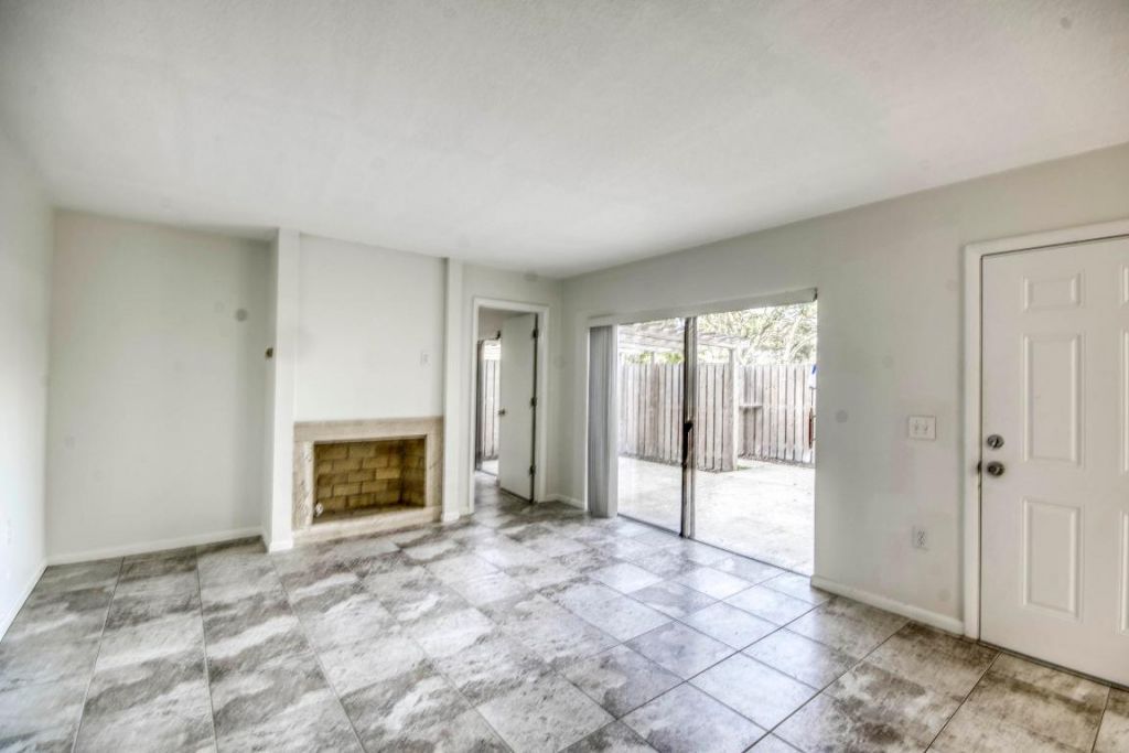 1607 16th Lane, Palm Beach Gardens, FL 33418 Photo