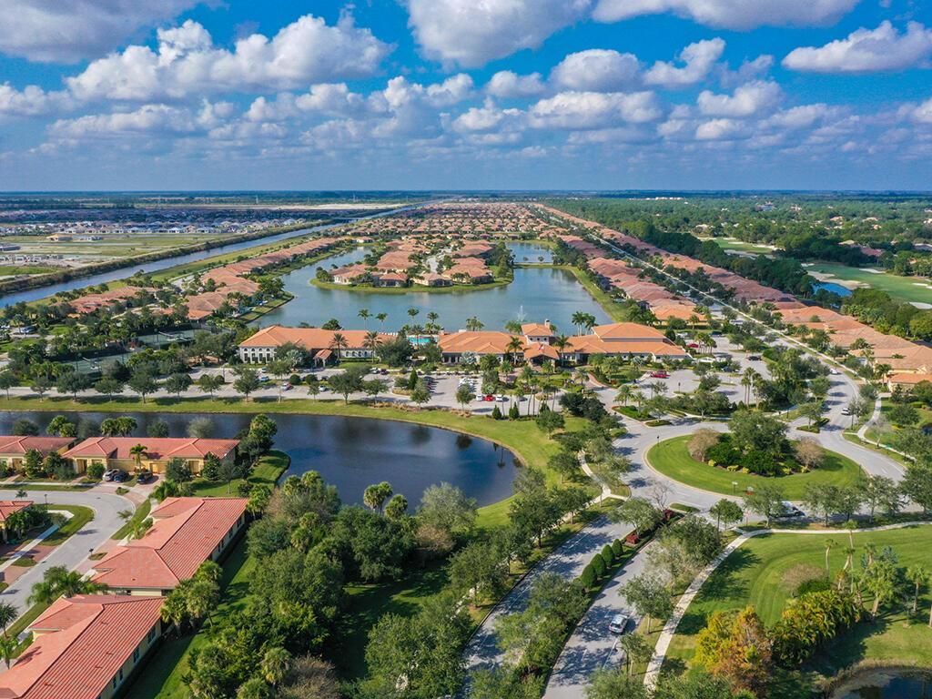 10241 SW Visconti Way, Port Saint Lucie, FL 34986 Photo