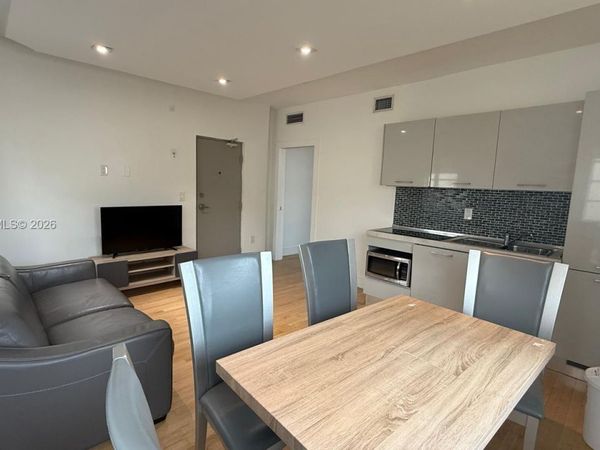 600 15th St, Unit 9, Miami Beach, FL 33139