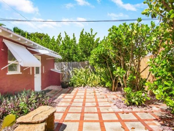 616 Claremore Drive, West Palm Beach, FL 33401