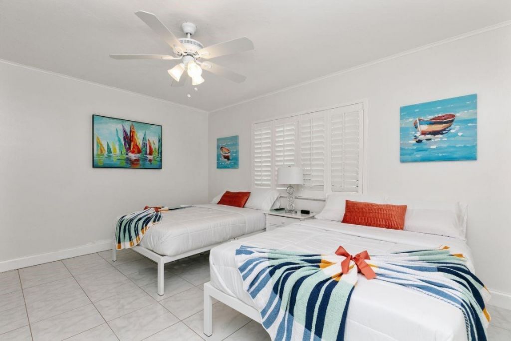 1900 N Victoria Park Road, Fort Lauderdale, FL 33305 Photo