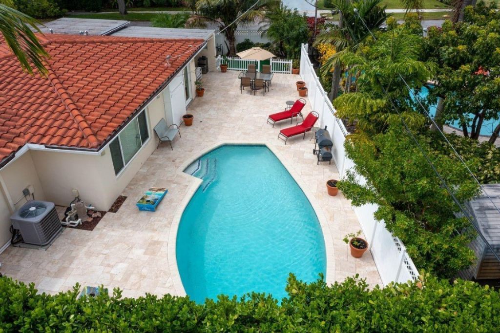 1900 N Victoria Park Road, Fort Lauderdale, FL 33305 Photo