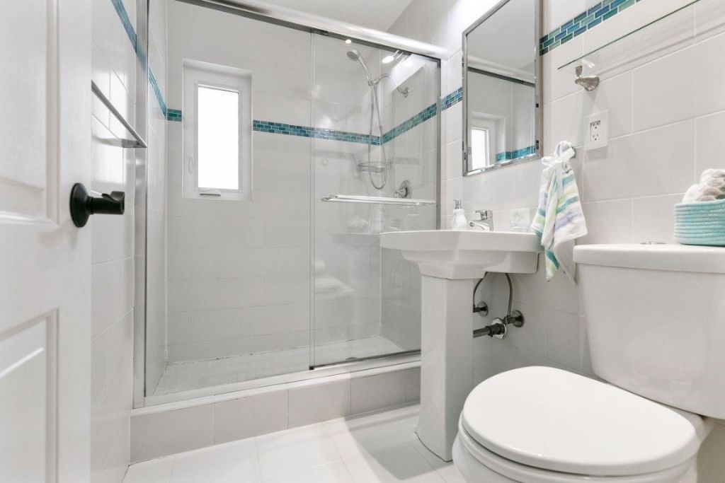 1900 N Victoria Park Road, Fort Lauderdale, FL 33305 Photo