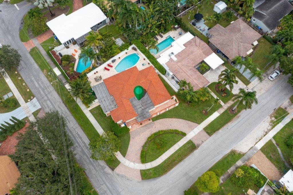 1900 N Victoria Park Road, Fort Lauderdale, FL 33305 Photo