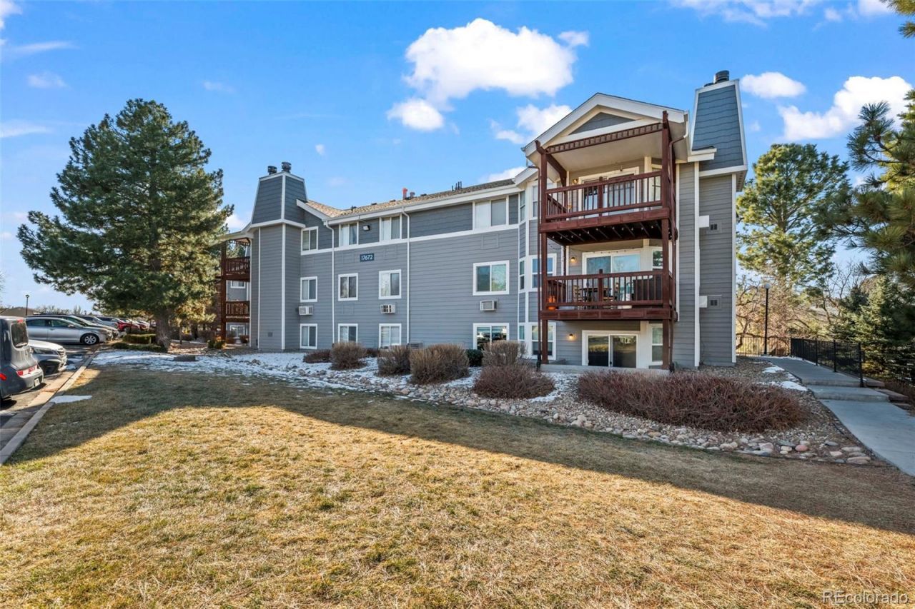 17672 E Loyola Drive, Unit 2211L, Aurora, CO 80013 Main Photo