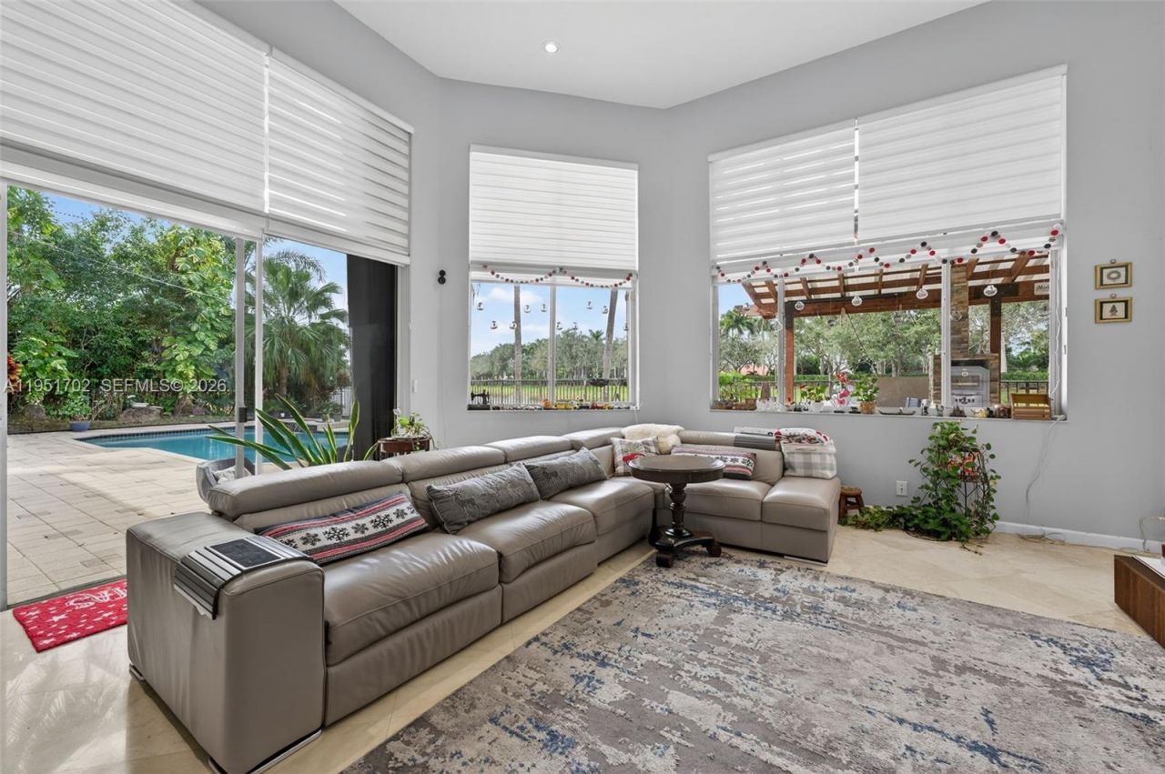 104 Dockside Cir, Weston, FL 33327 Photo