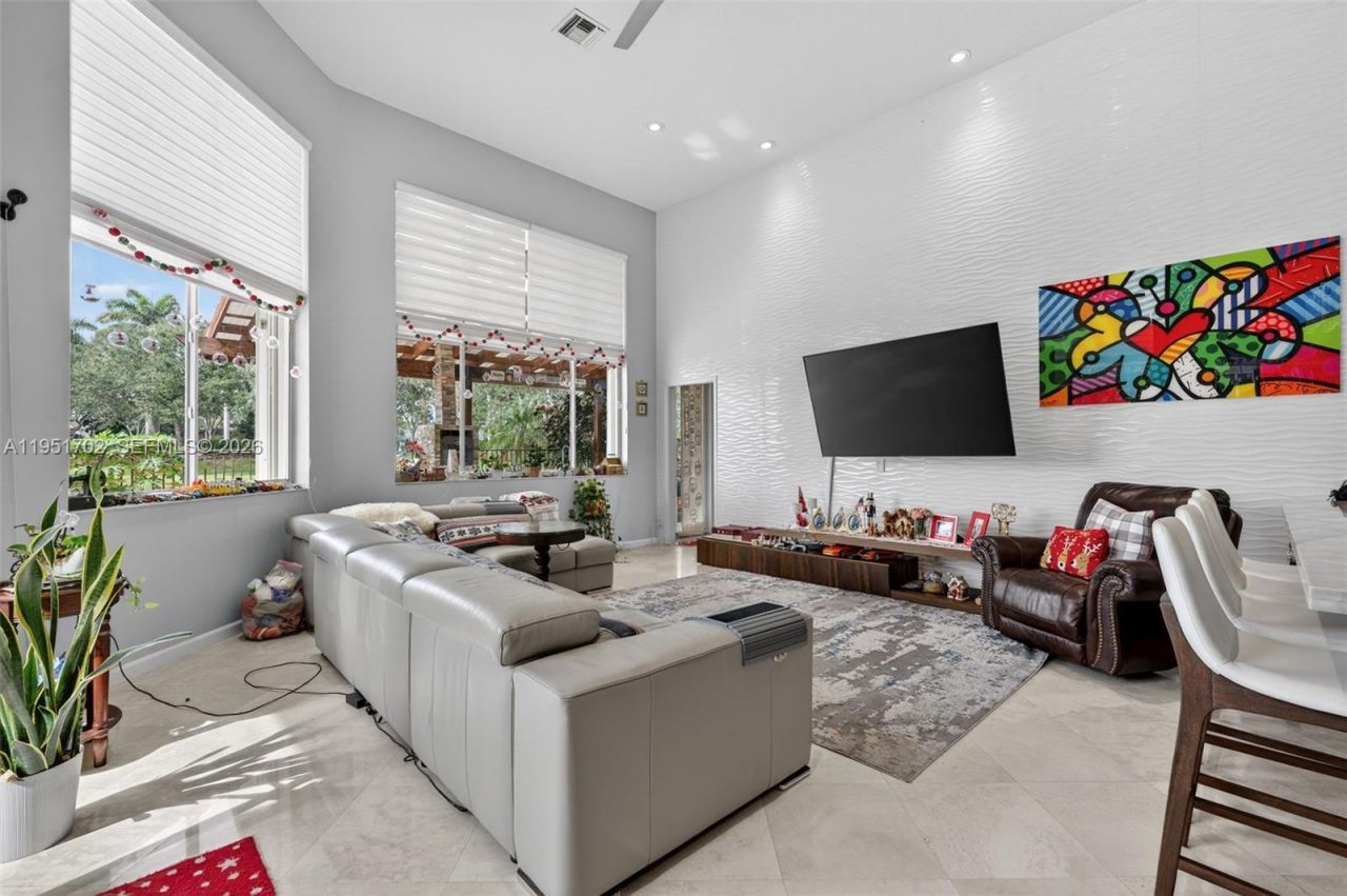 104 Dockside Cir, Weston, FL 33327 Photo