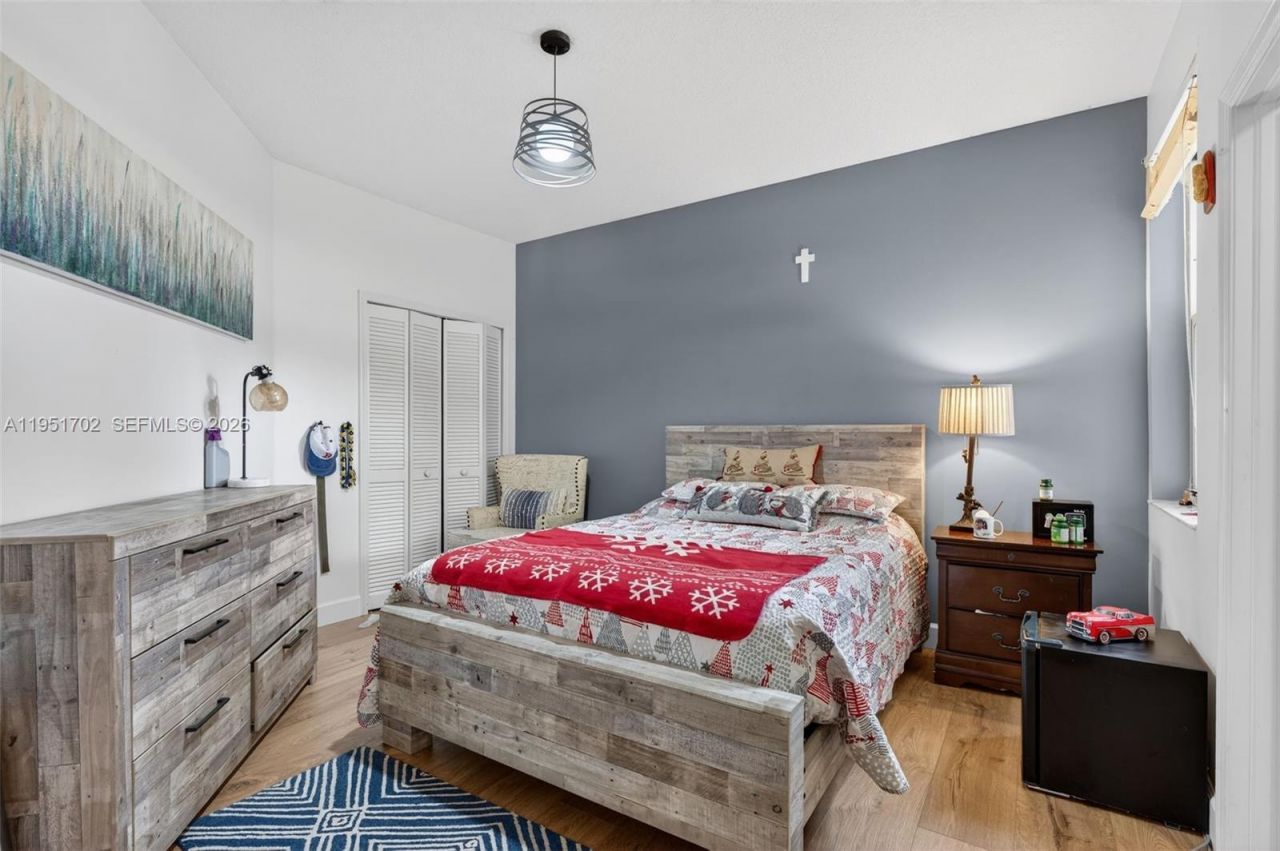 104 Dockside Cir, Weston, FL 33327 Photo