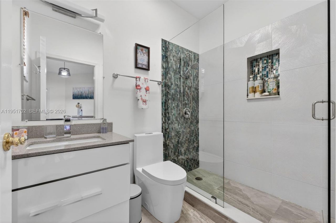 104 Dockside Cir, Weston, FL 33327 Photo