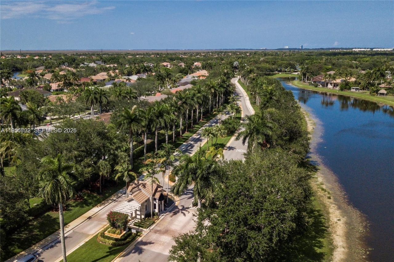 104 Dockside Cir, Weston, FL 33327 Photo