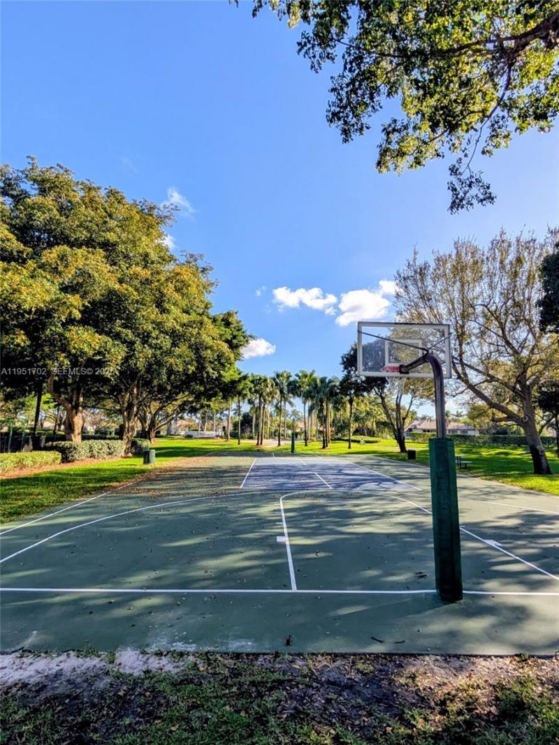 104 Dockside Cir, Weston, FL 33327 Photo