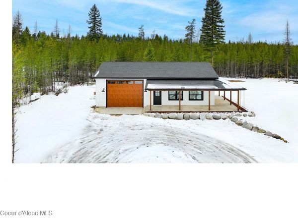 252 Doc Holliday Dr, Spirit Lake, ID 83869