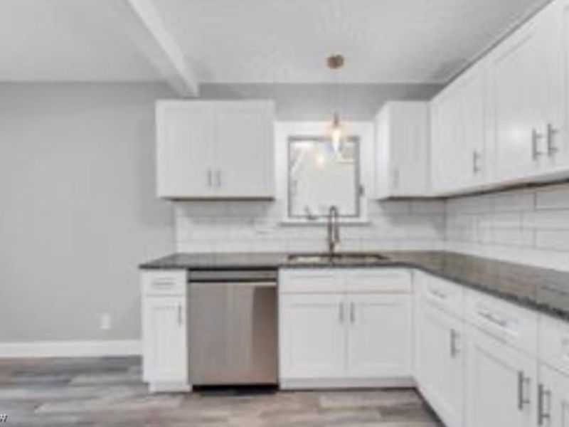 3175 Sycamore Road, Cleveland Heights, OH 44118 Photo 8