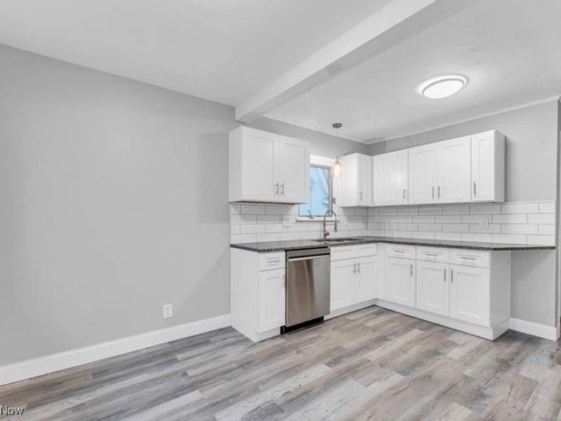 3175 Sycamore Road, Cleveland Heights, OH 44118 Photo 9