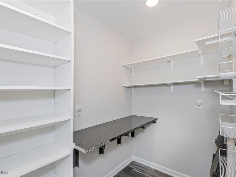 16008 Button Street, Middlefield, OH 44062 Photo 12