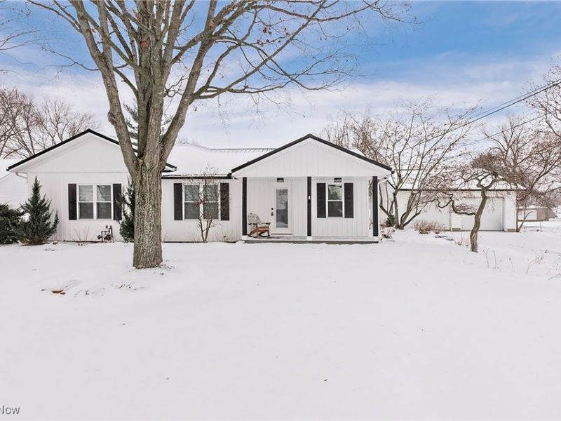 16008 Button Street, Middlefield, OH 44062 Photo 2