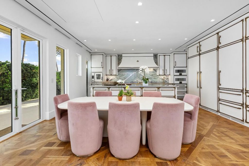 680 S Ocean Boulevard, Palm Beach, FL 33480 Photo