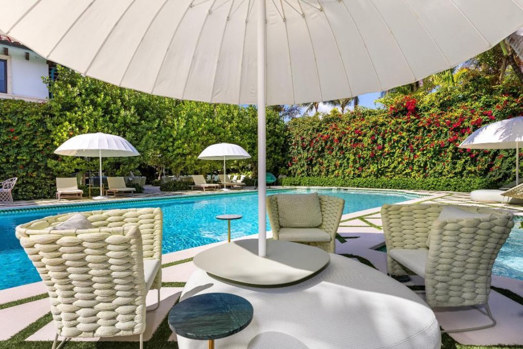 680 S Ocean Boulevard, Palm Beach, FL 33480 Photo