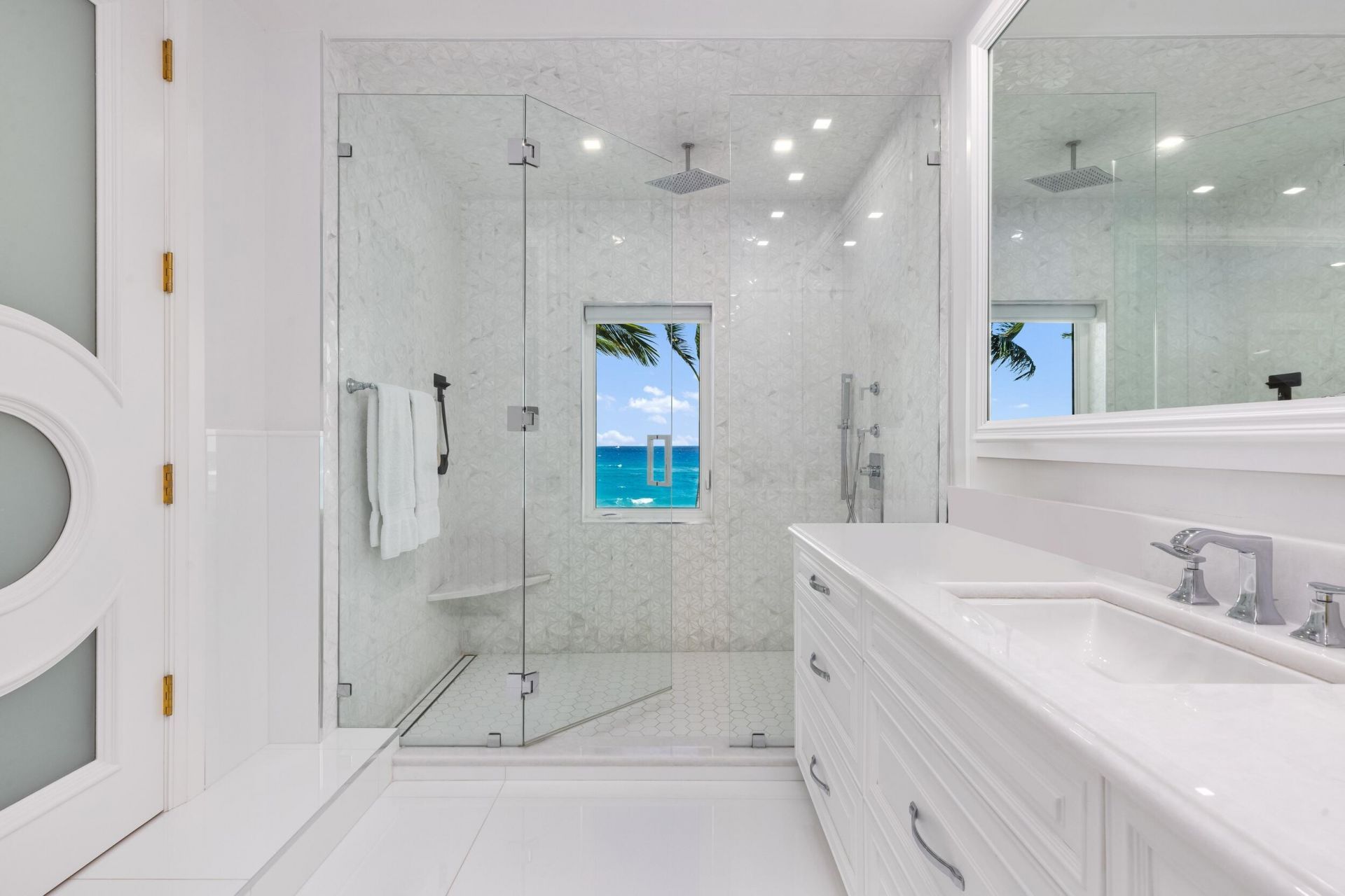 680 S Ocean Boulevard, Palm Beach, FL 33480 Photo