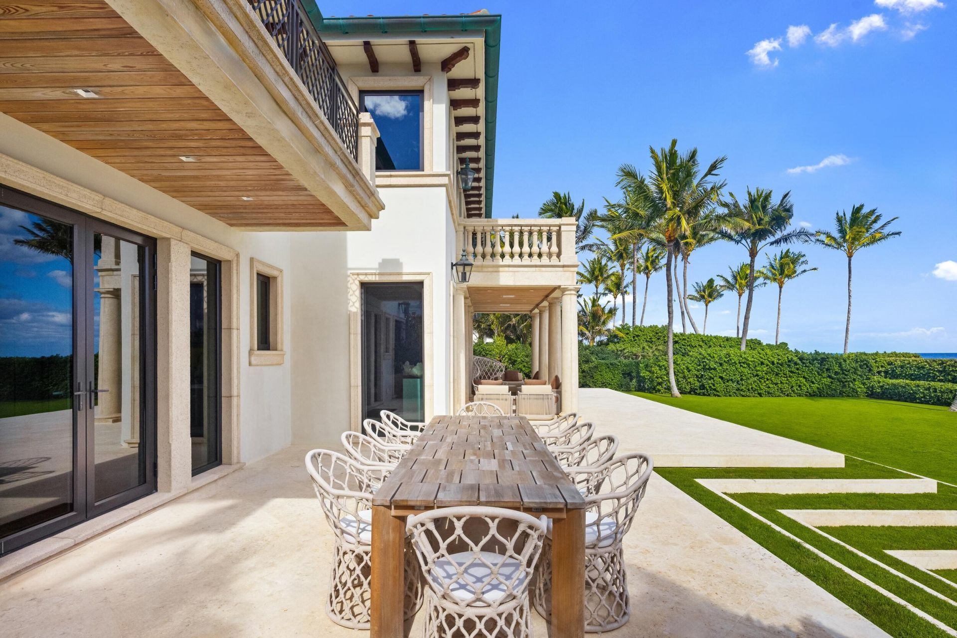 680 S Ocean Boulevard, Palm Beach, FL 33480 Photo