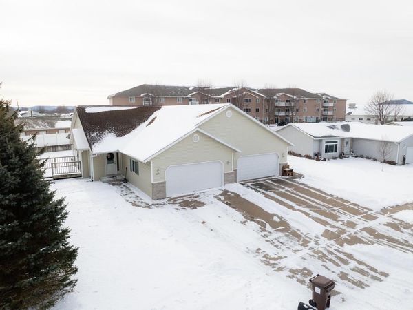 1027 Branding Iron ROAD, Unit 1027/1029, West Salem, WI 54669