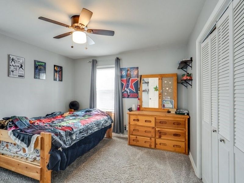 5502 Hampstead Avenue, Parma, OH 44129 Photo 15