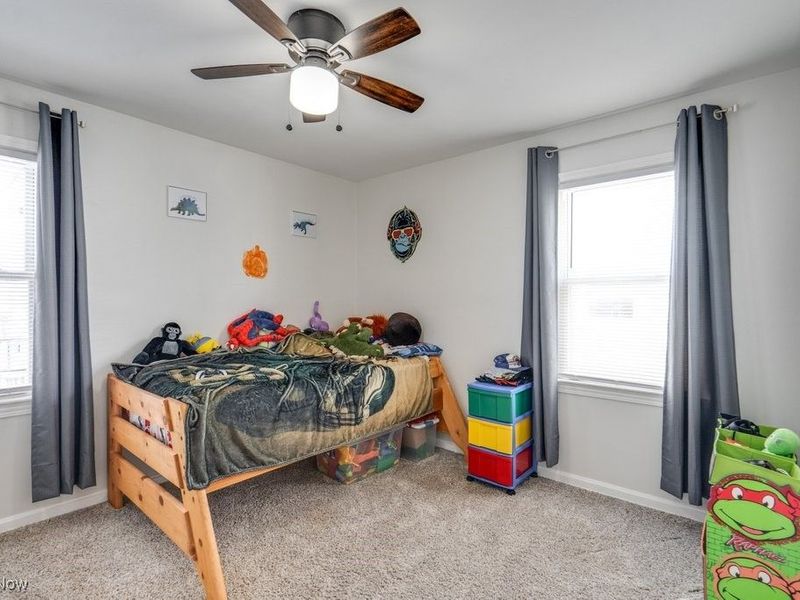 5502 Hampstead Avenue, Parma, OH 44129 Photo 16