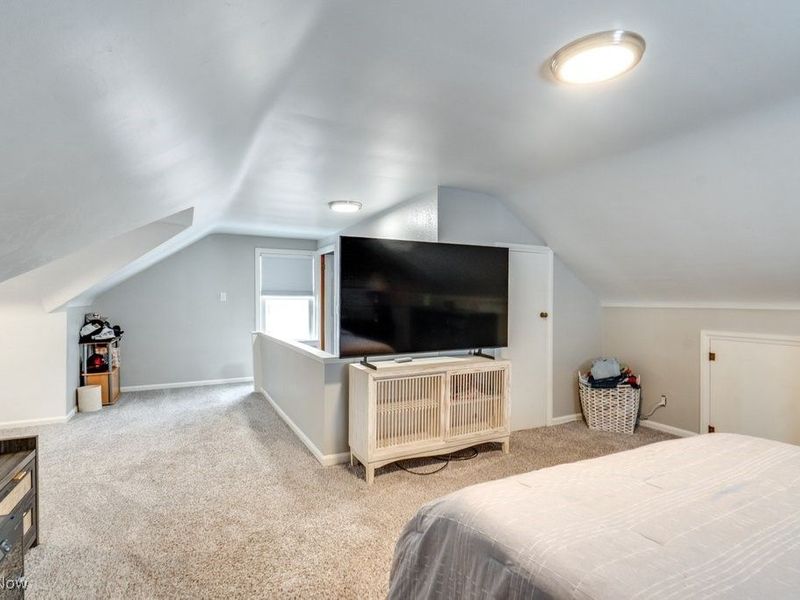 5502 Hampstead Avenue, Parma, OH 44129 Photo 20