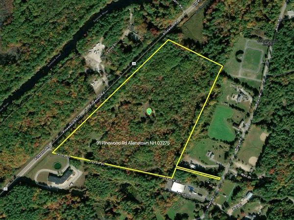 91 Pinewood Rd, Allenstown, NH 03275