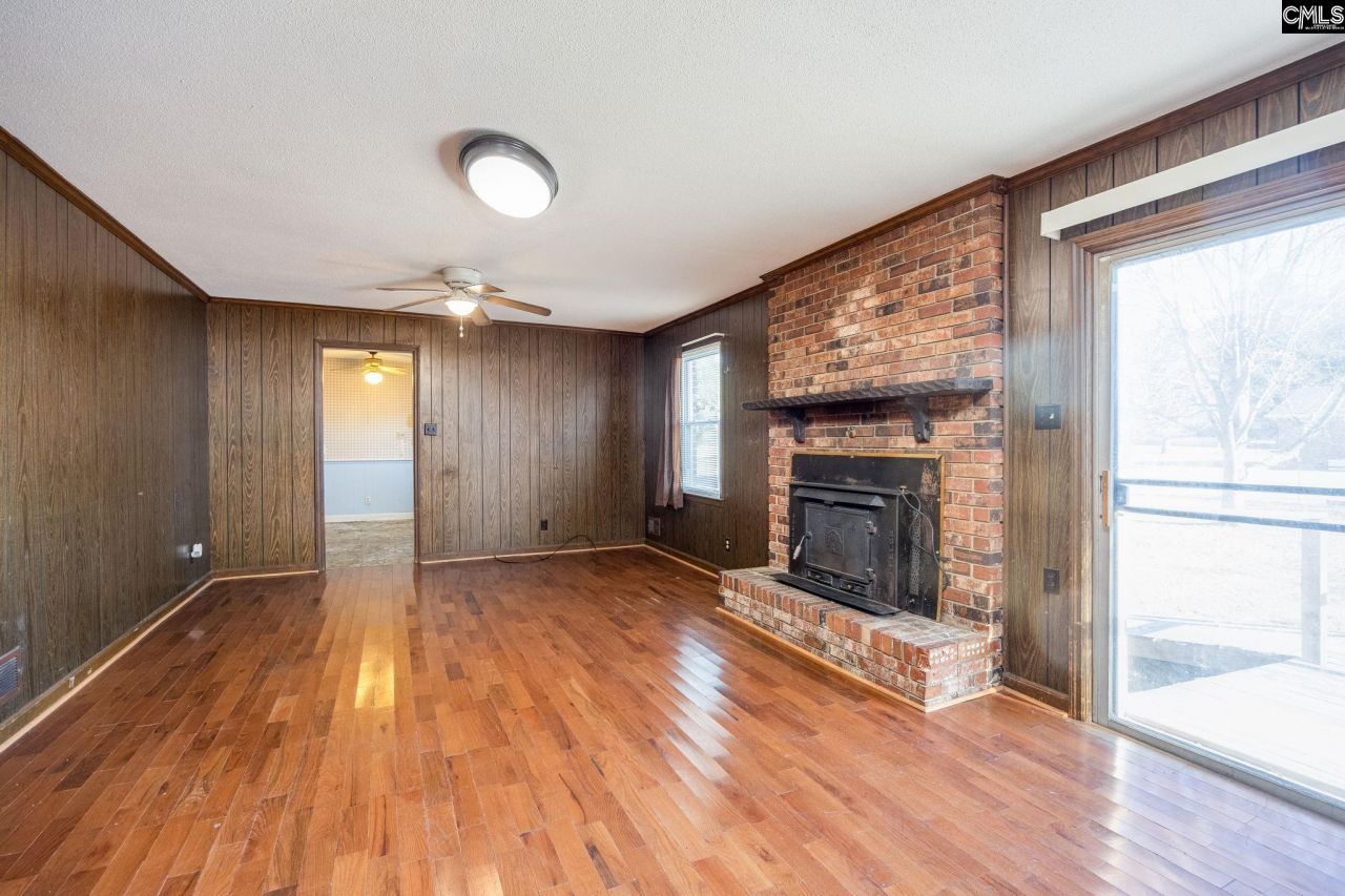 1924 Niagara Drive Photo 16