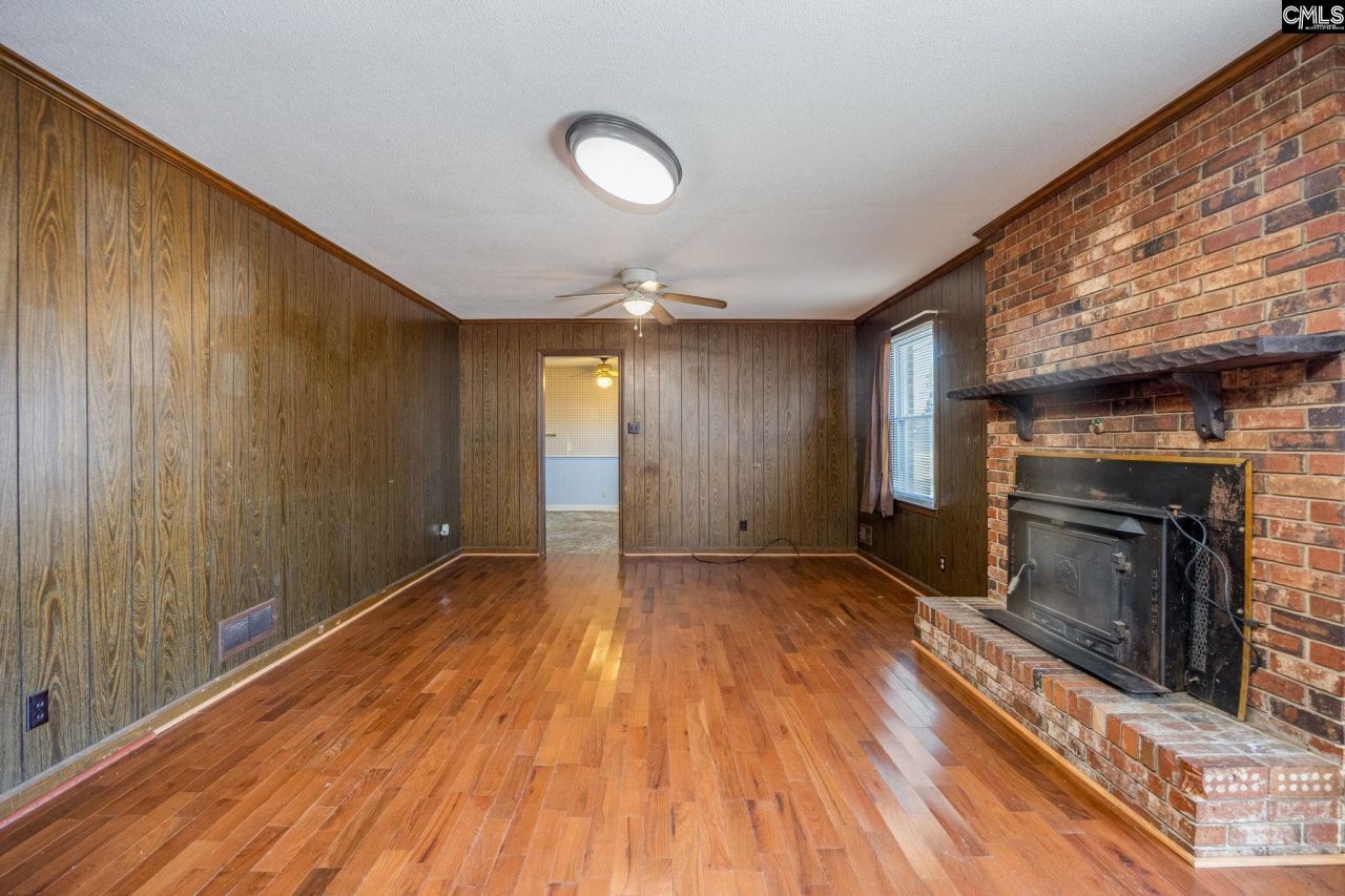 1924 Niagara Drive Photo 17