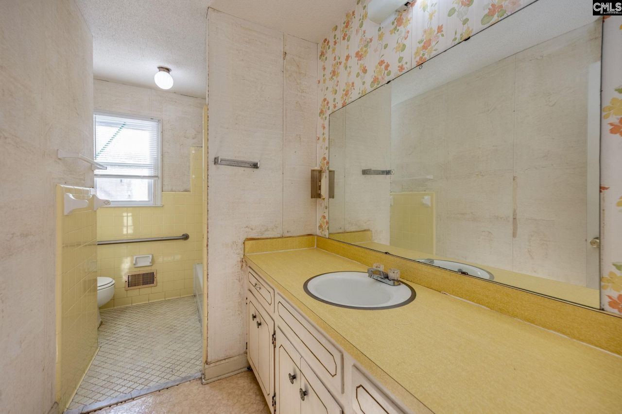 1924 Niagara Drive Photo 40