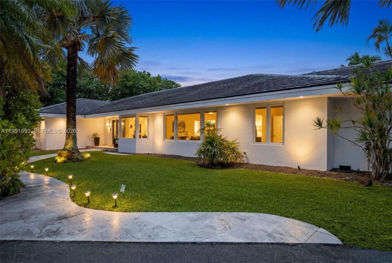 415 Rovino Ave, Coral Gables, FL 33156 Photo