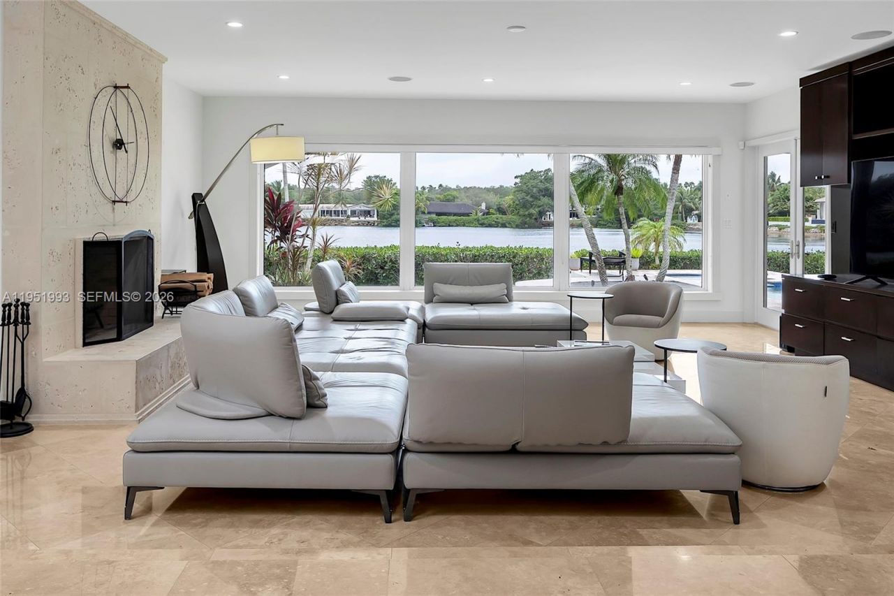 415 Rovino Ave, Coral Gables, FL 33156 Photo