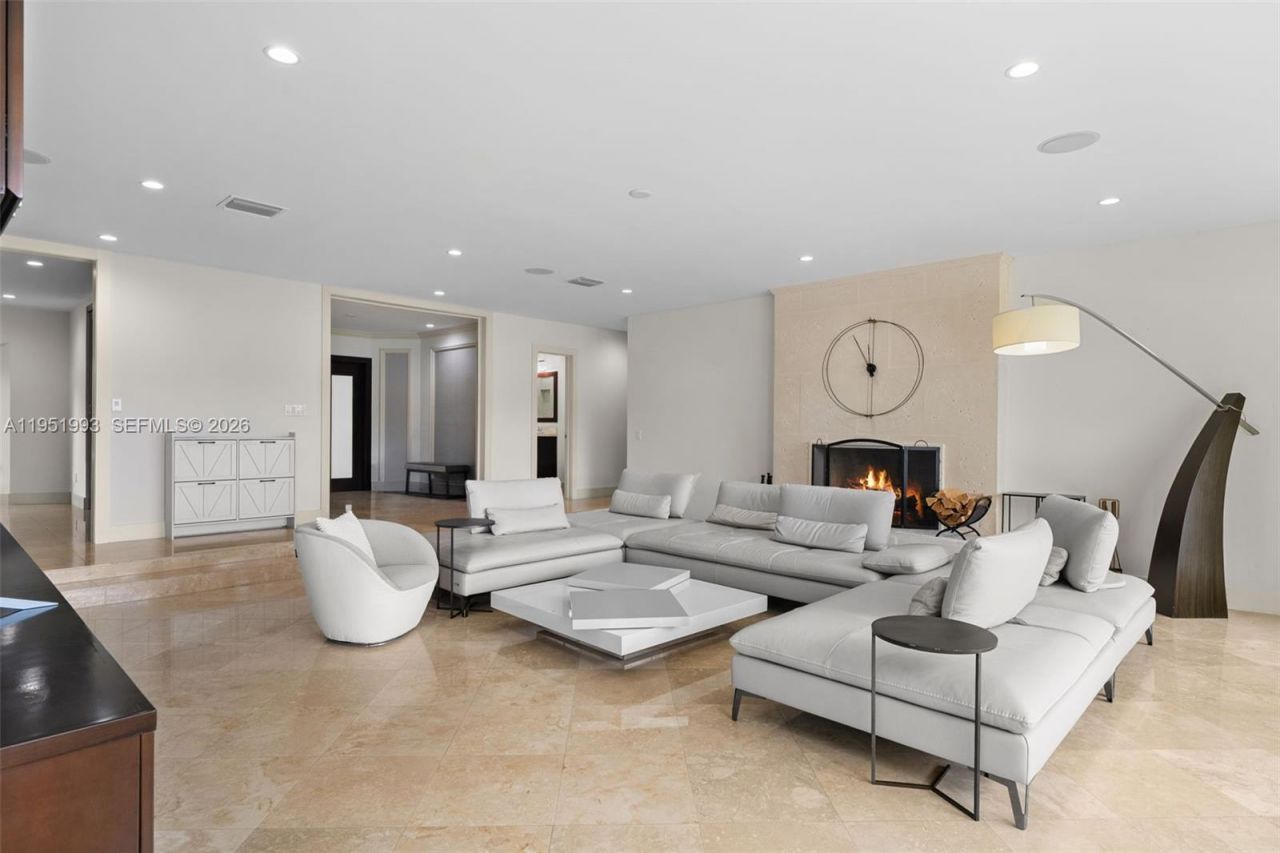 415 Rovino Ave, Coral Gables, FL 33156 Photo