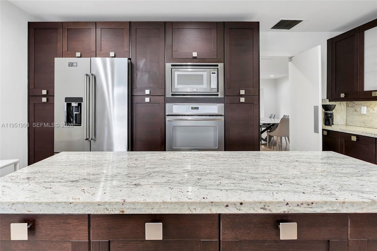 415 Rovino Ave, Coral Gables, FL 33156 Photo