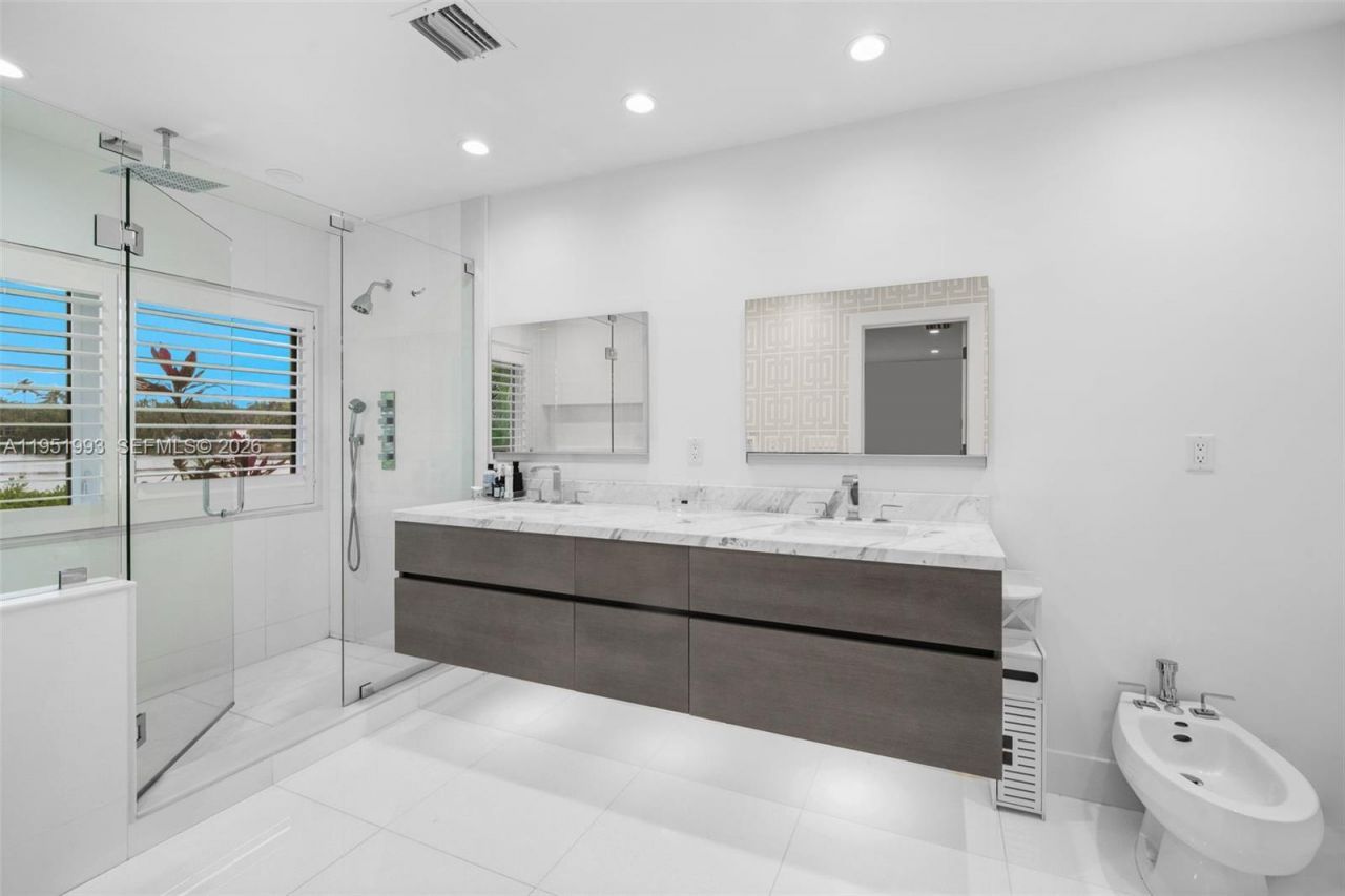 415 Rovino Ave, Coral Gables, FL 33156 Photo