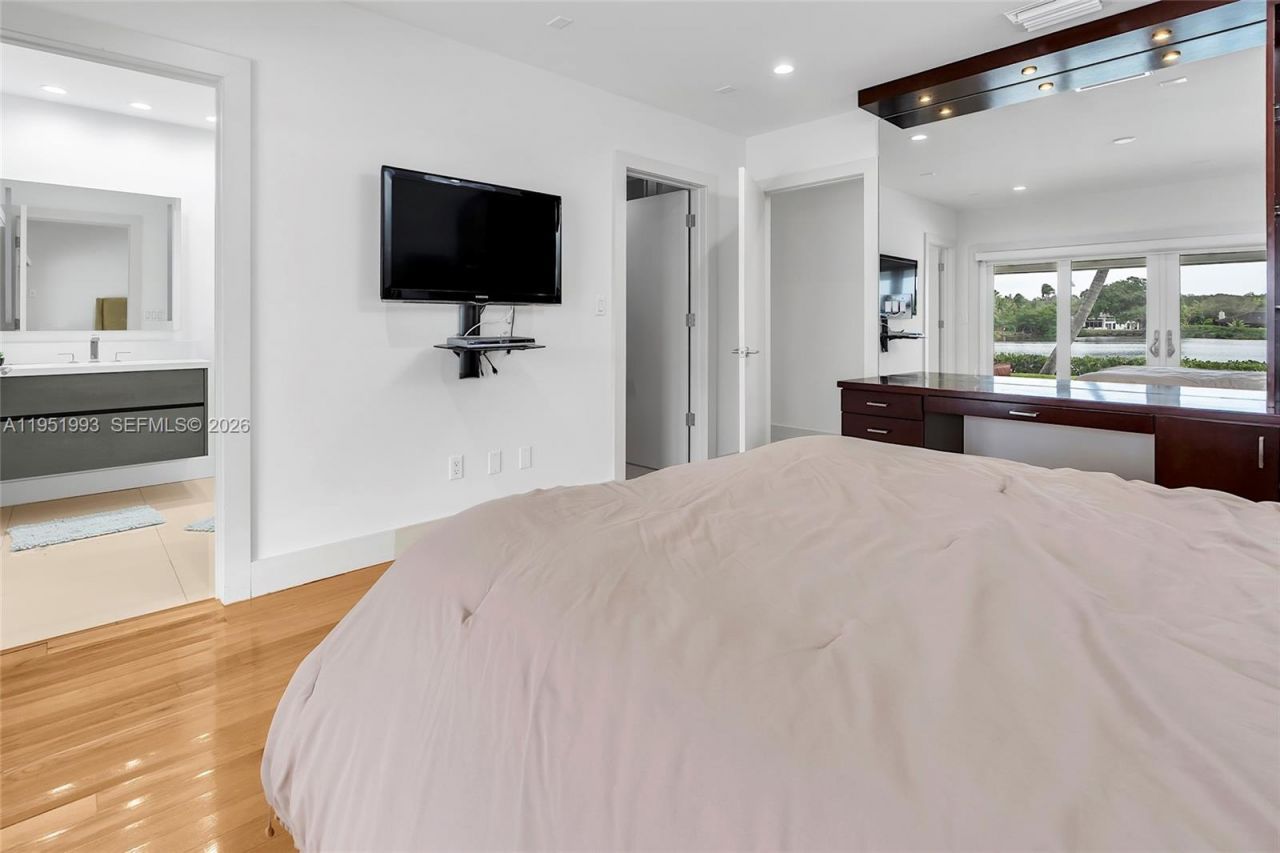 415 Rovino Ave, Coral Gables, FL 33156 Photo