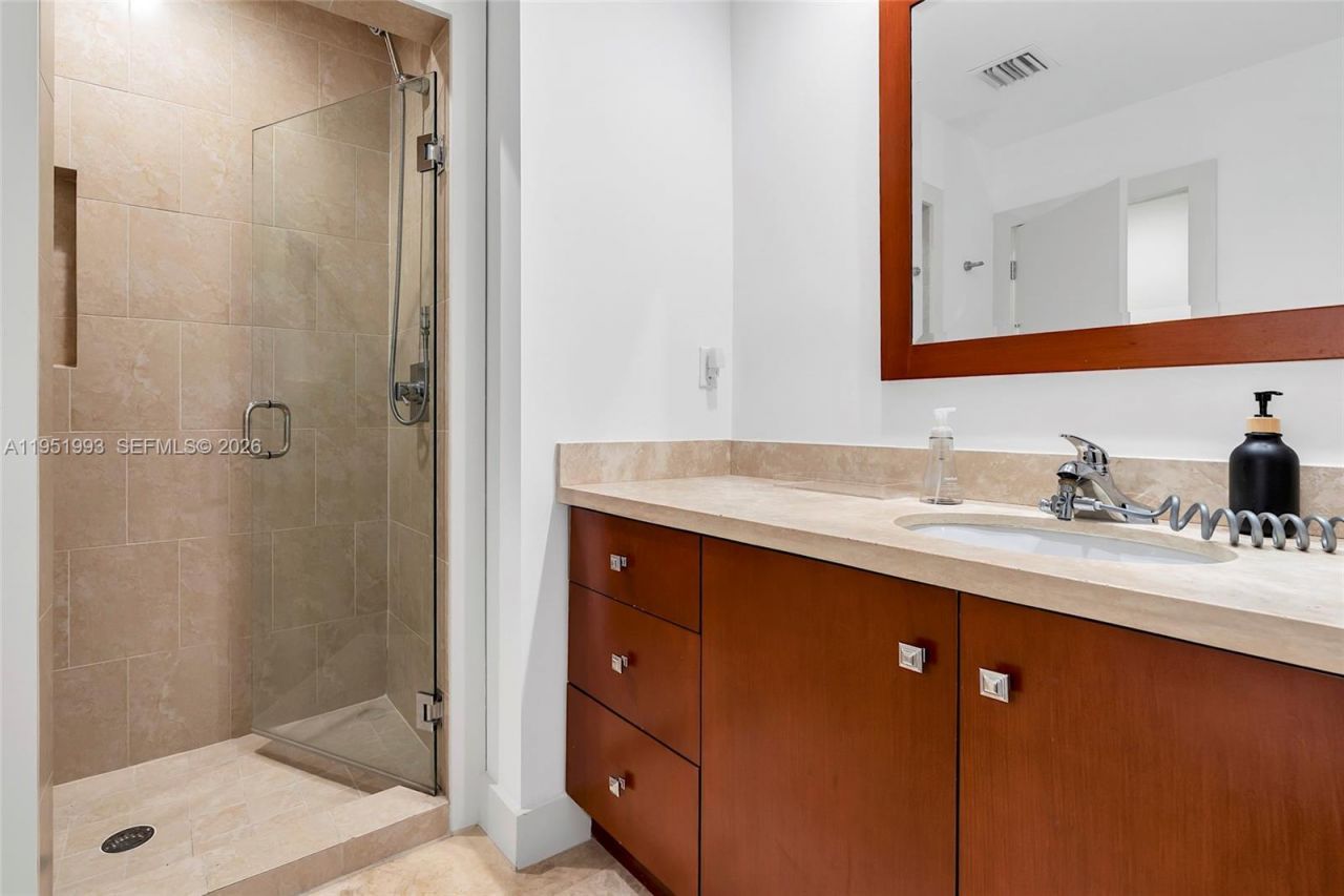 415 Rovino Ave, Coral Gables, FL 33156 Photo