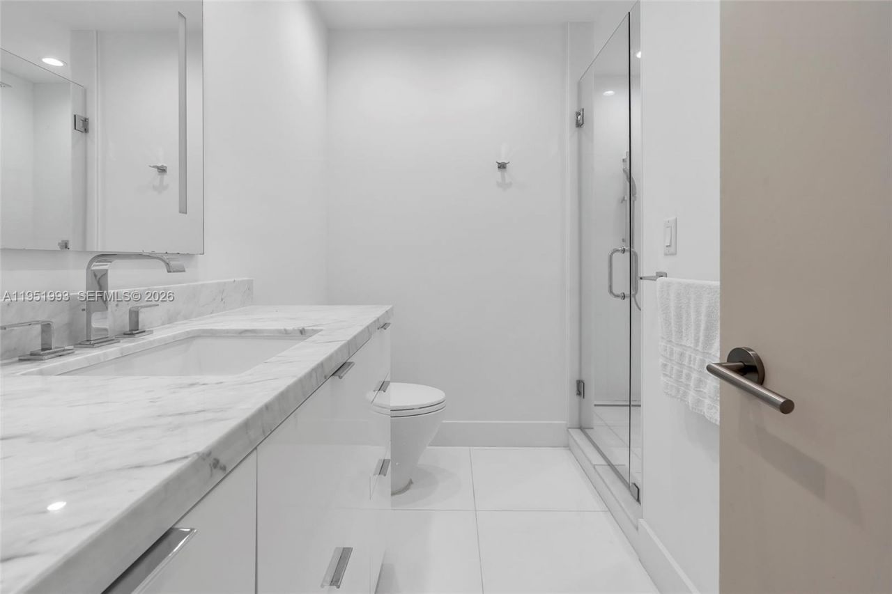 415 Rovino Ave, Coral Gables, FL 33156 Photo